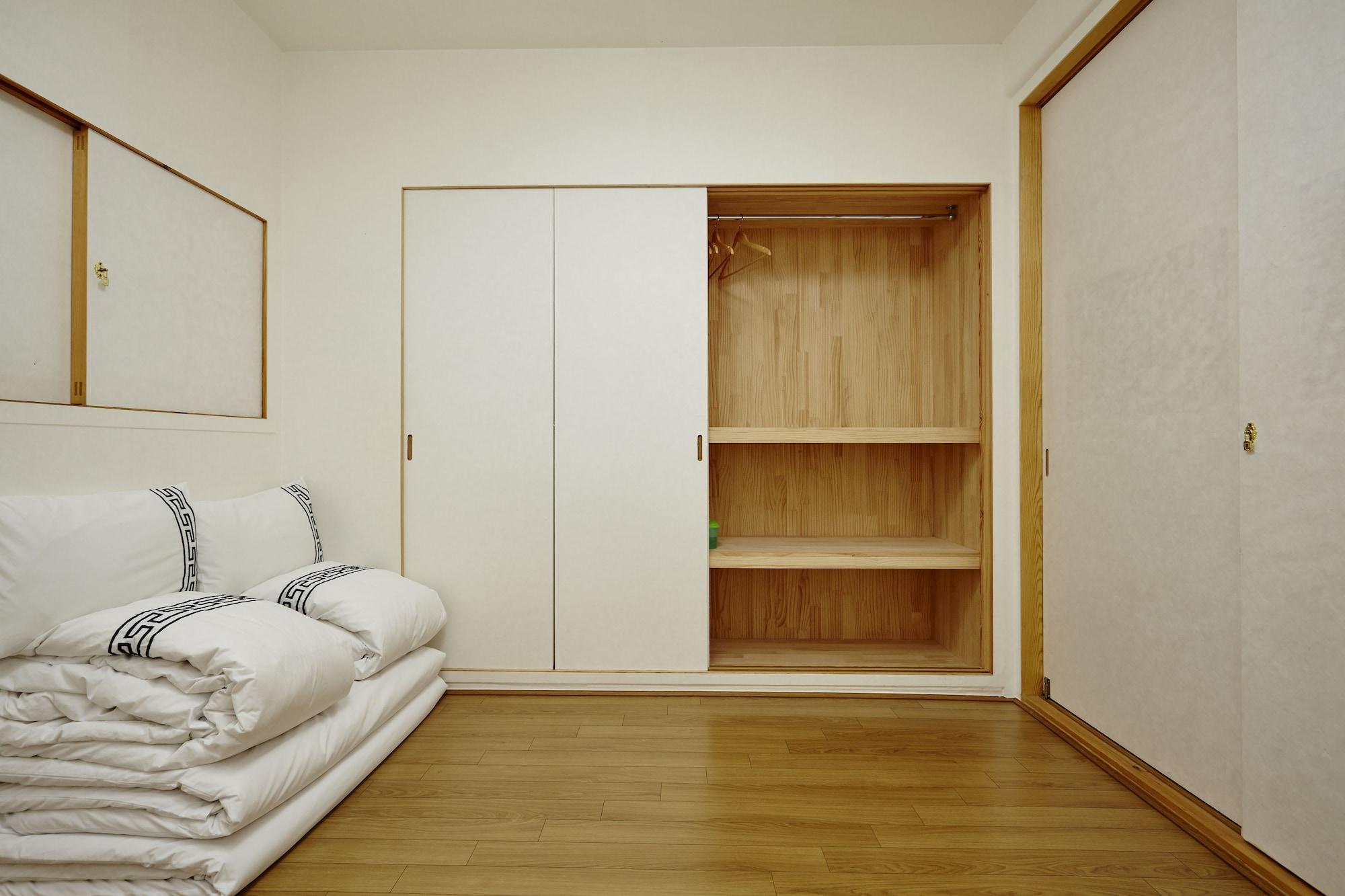 Hanok 24 Guesthouse Gyeongbokgung Seul Dış mekan fotoğraf