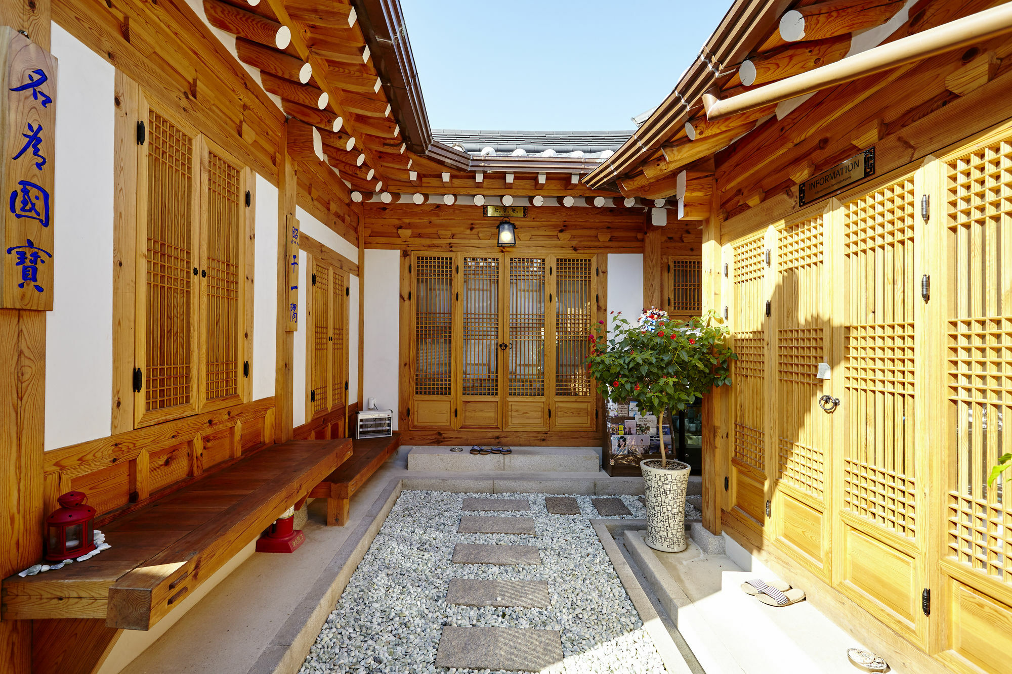 Hanok 24 Guesthouse Gyeongbokgung Seul Dış mekan fotoğraf