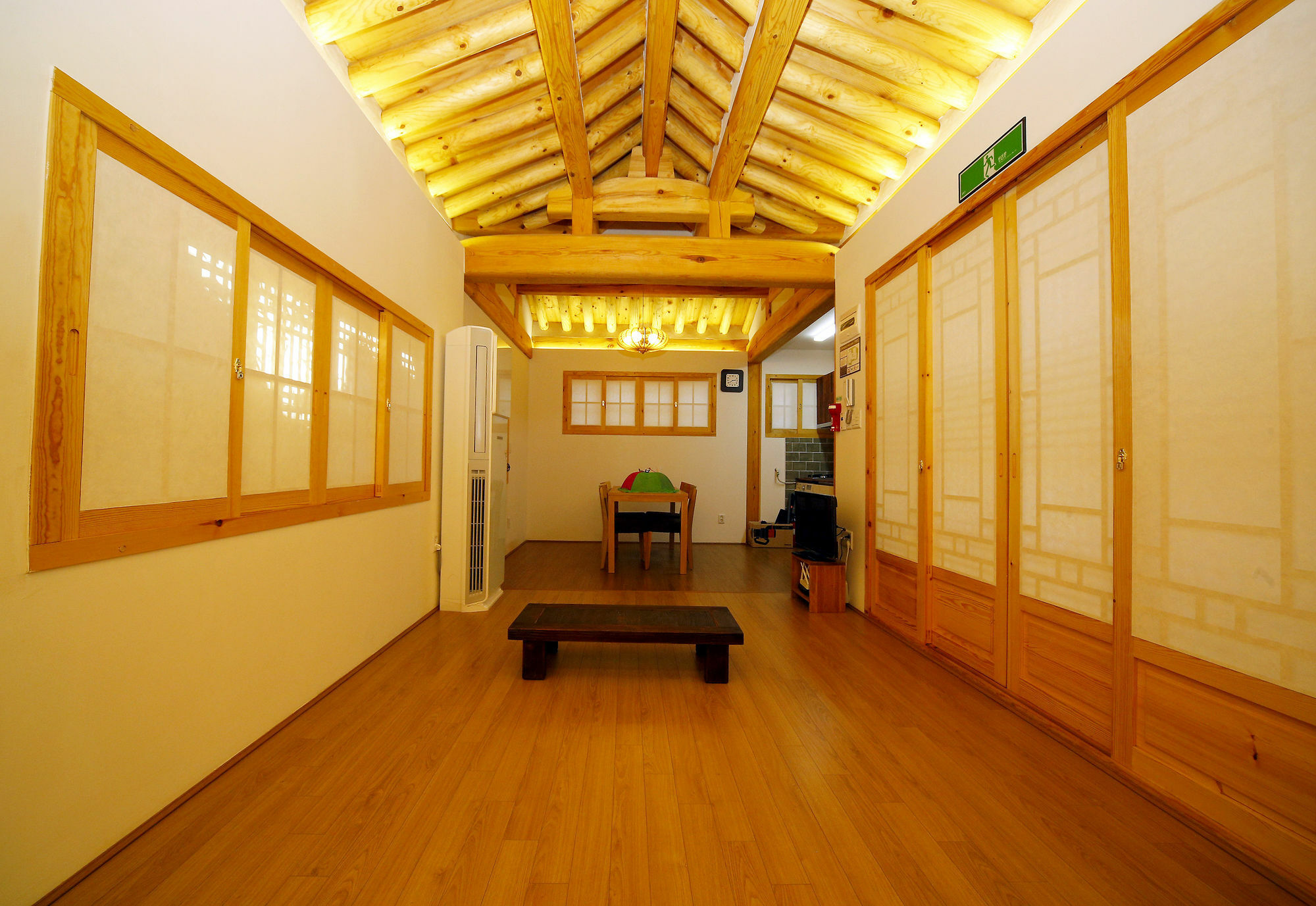 Hanok 24 Guesthouse Gyeongbokgung Seul Dış mekan fotoğraf